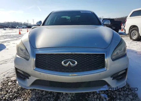 2015 Infiniti Q70 3.7 z USA, uszkodzony, nr VIN JN1BY1AP3FM541745